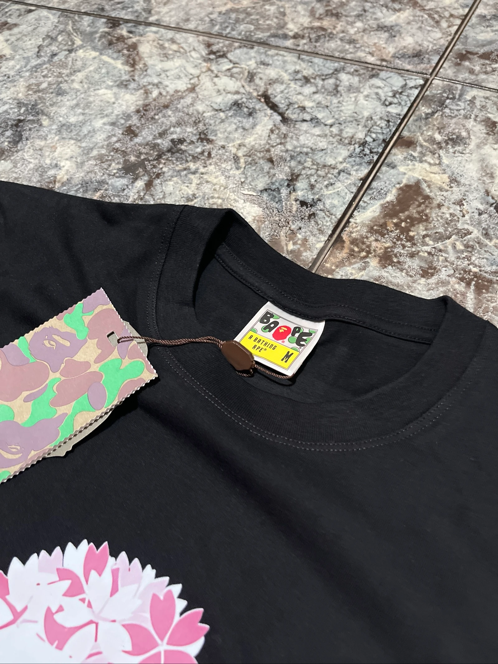 T-shirt e bape – photo 3